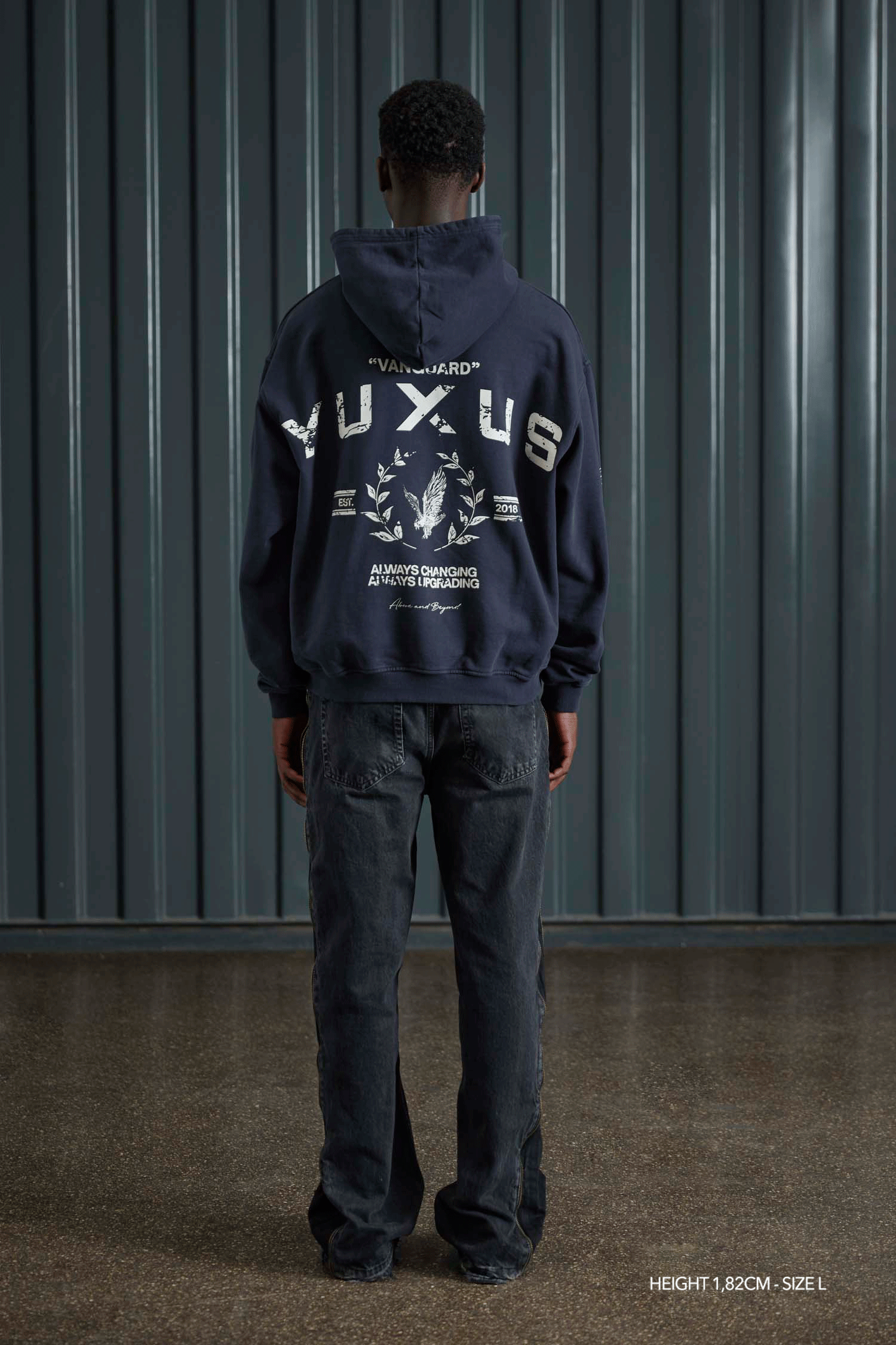 NAUTILUS "VANGUARD" HOODIE